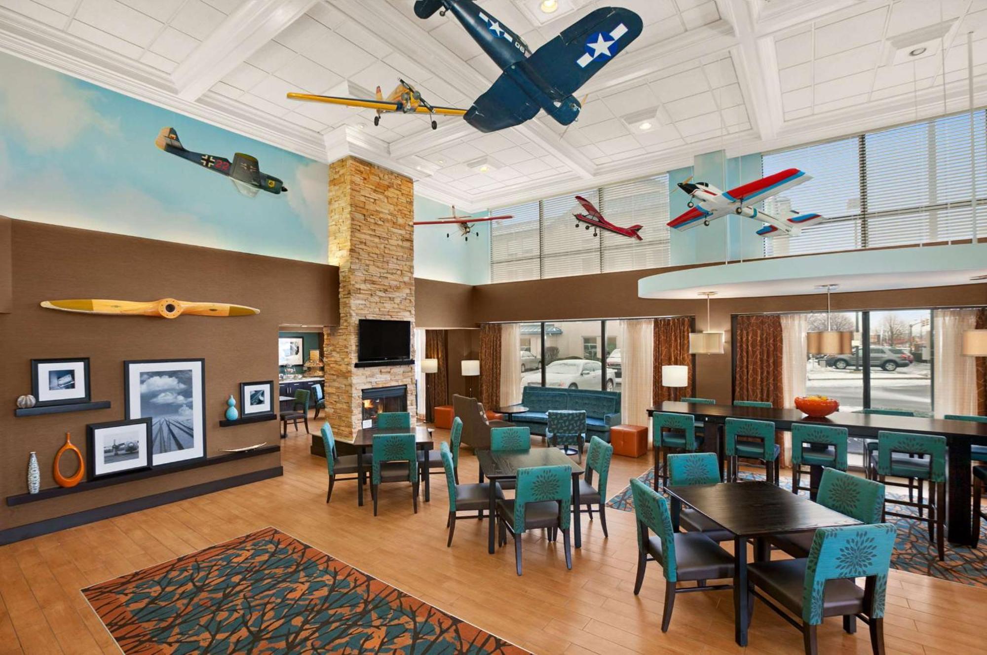 Hampton Inn Chicago-Midway Airport Bedford Park Eksteriør billede
